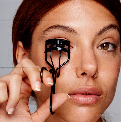 14 Best Eyelash Curlers of 2024, According to Makeup Artists .